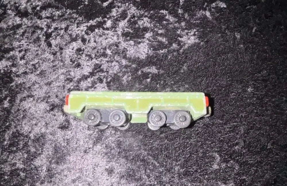 Thomas and FRIENDS TAKE N PLAY 2003 flatbed CAR.